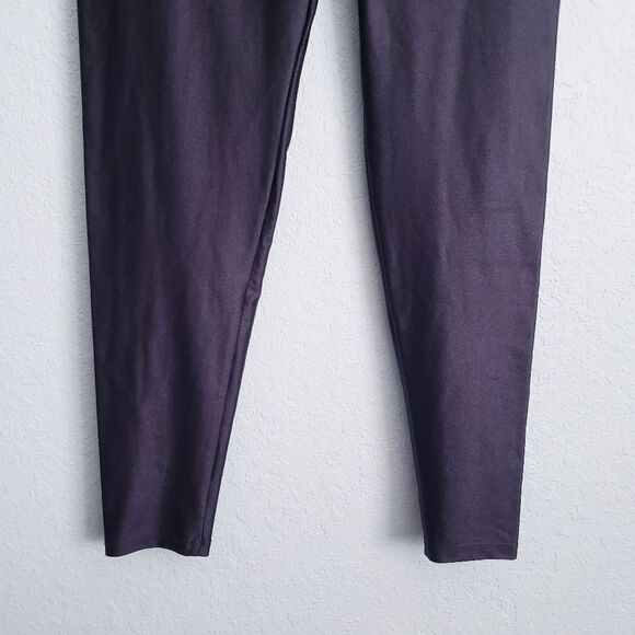 Goldsheep Classic Black Leggings - Picture 2 of 6